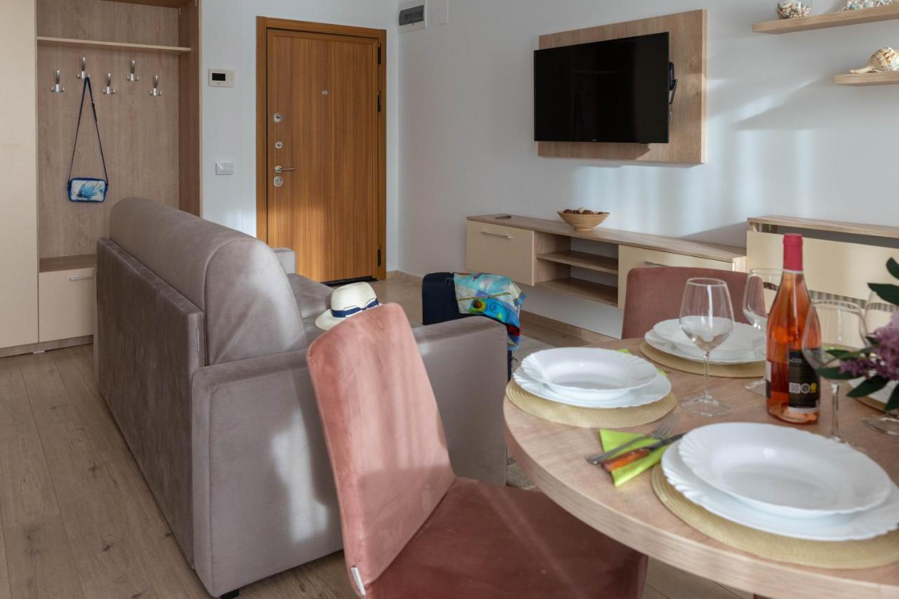 Apartament Le Bonheur Mamaia Exteriér fotografie