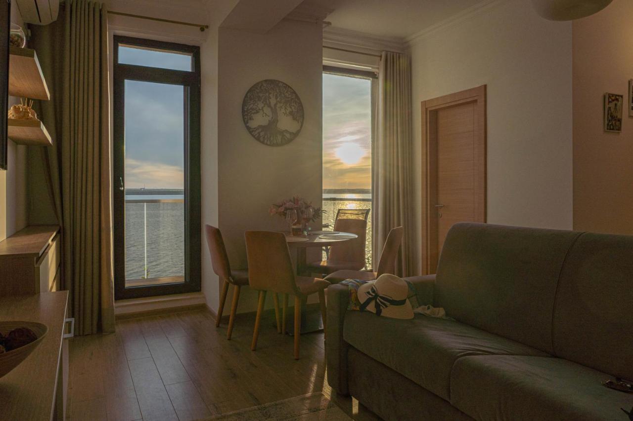 Apartament Le Bonheur Mamaia Exteriér fotografie