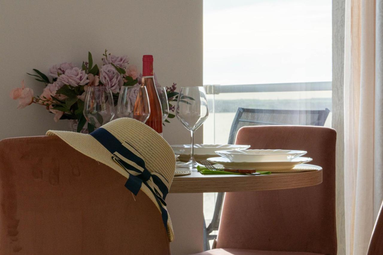 Apartament Le Bonheur Mamaia Exteriér fotografie