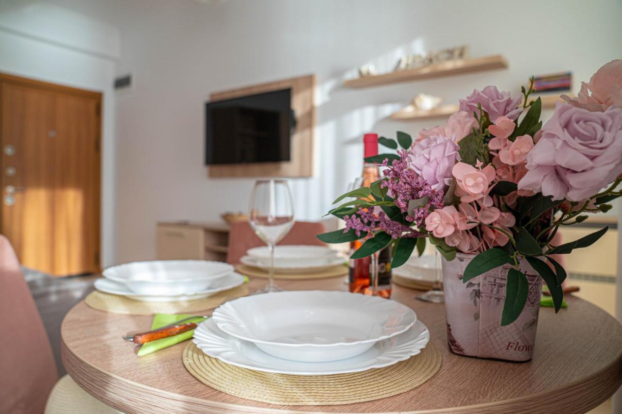 Apartament Le Bonheur Mamaia Exteriér fotografie
